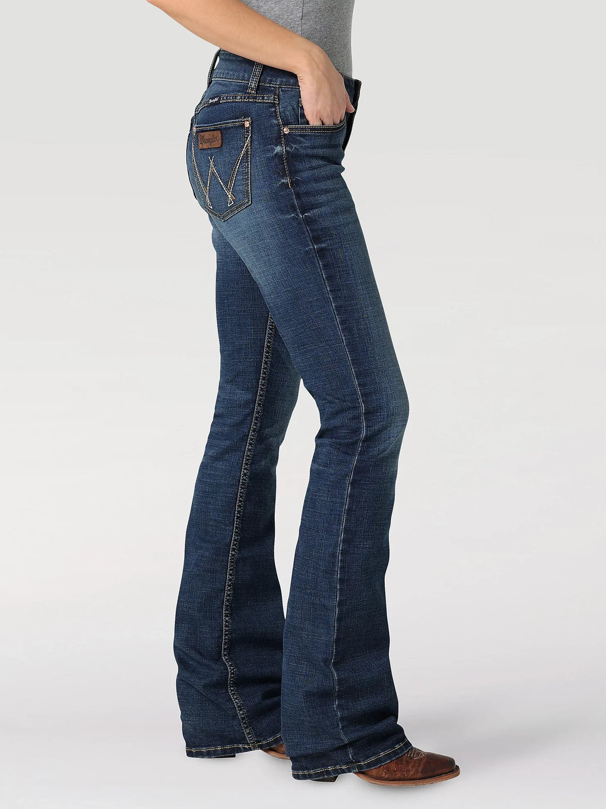Retro Mae | Wrangler Womens - Frontier Outfitters Frontier Outfitters