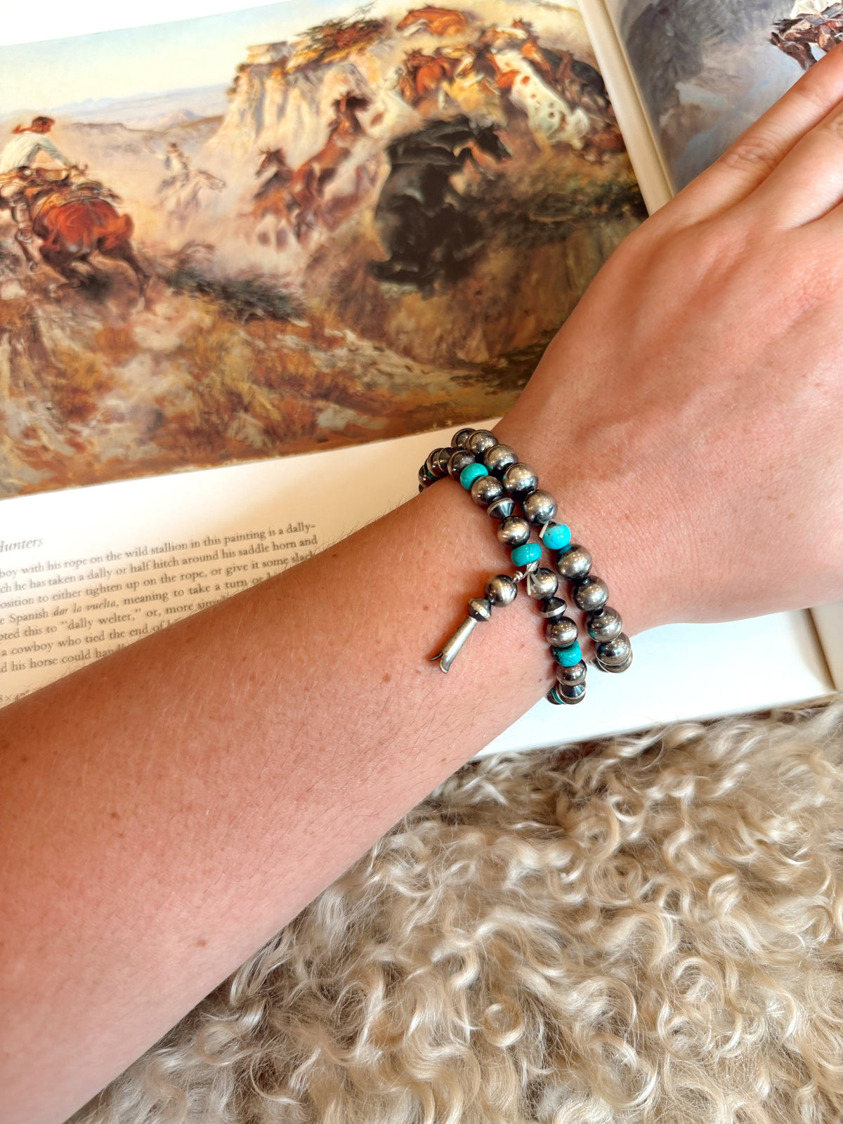The Stretchy Navajo Pearl Bracelet - Frontier Outfitters Frontier Outfitters