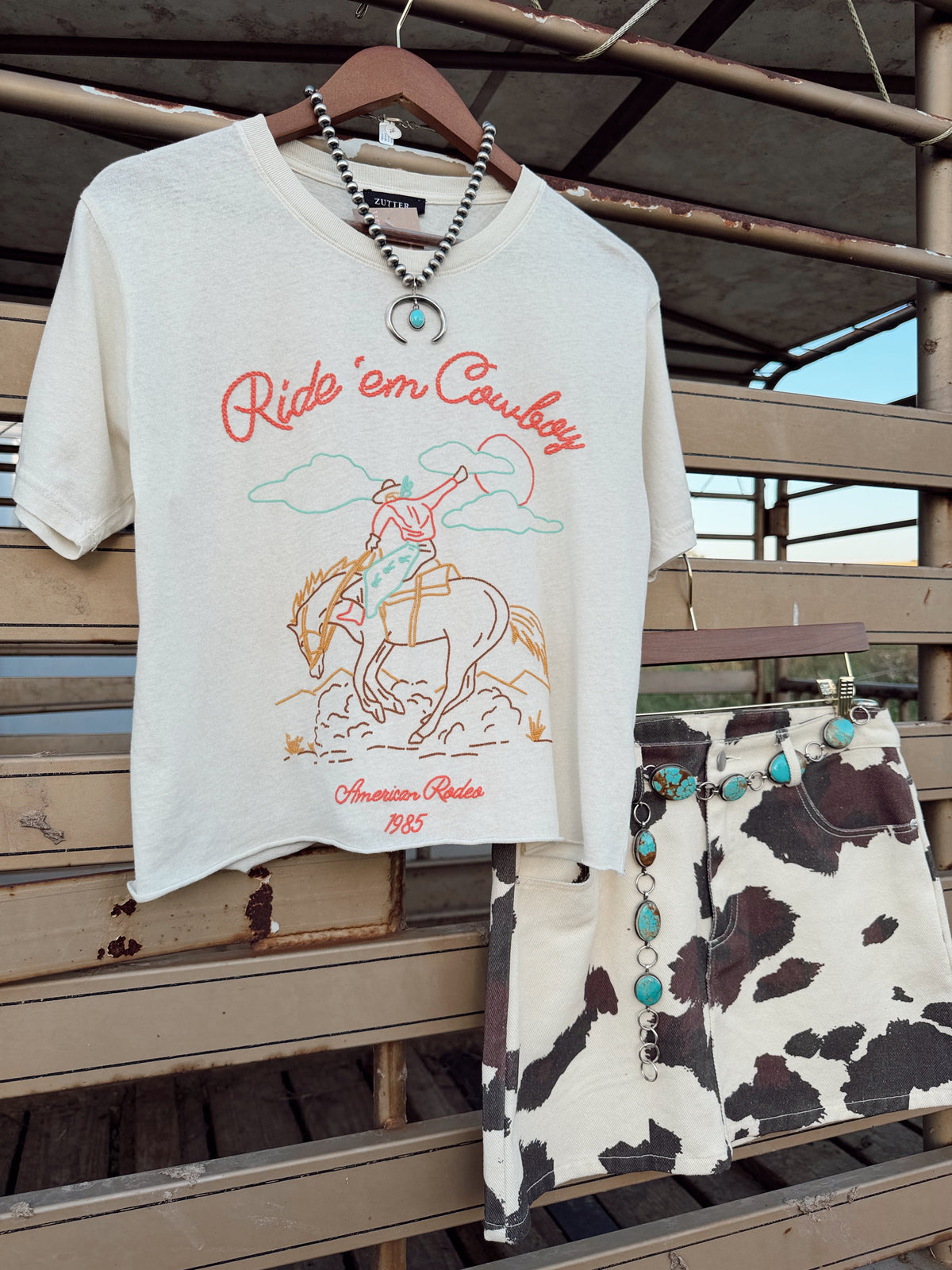 The American Rodeo 1985 T-Shirt - Frontier Outfitters Frontier Outfitters