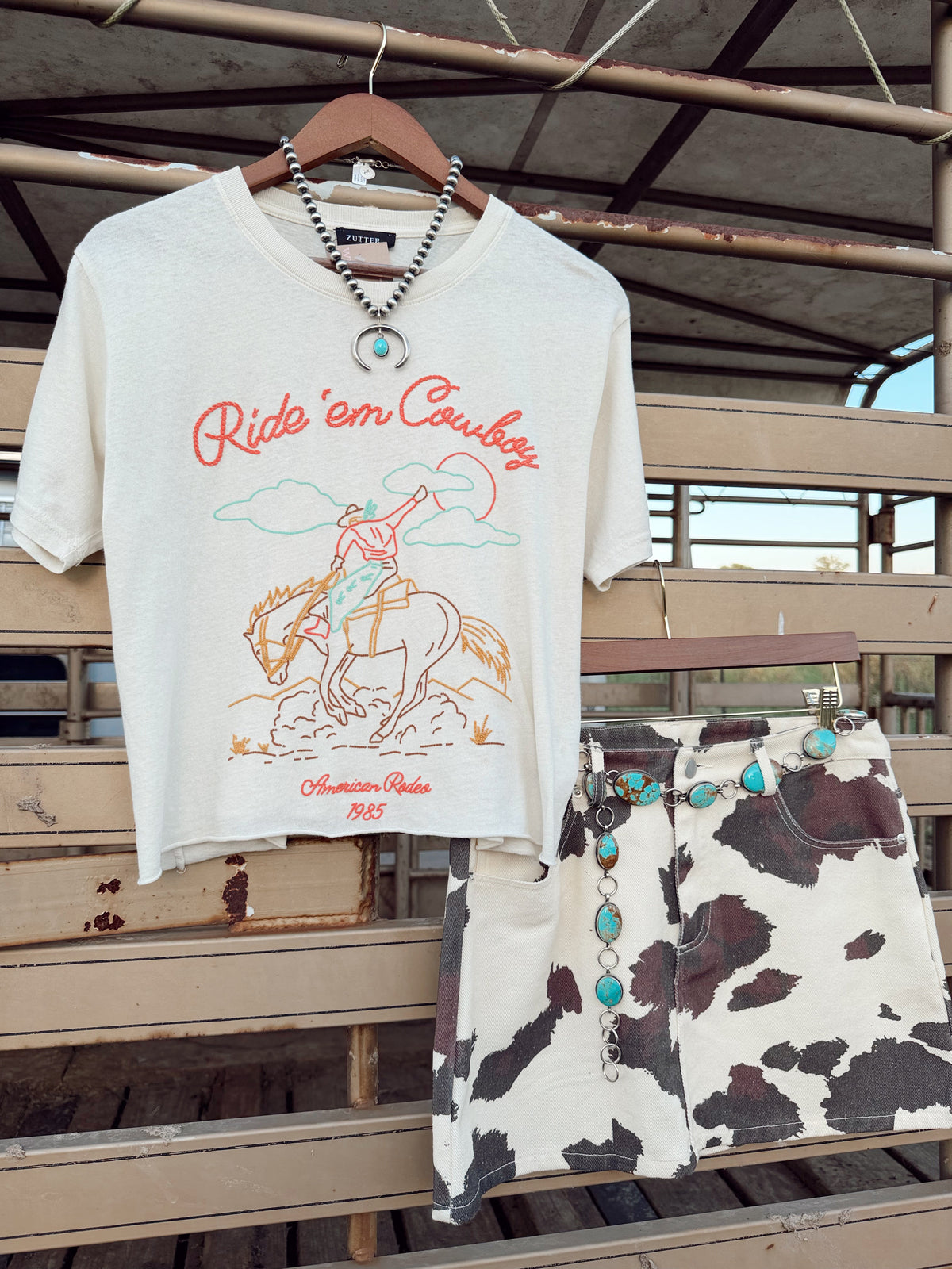 The American Rodeo 1985 T-Shirt - Frontier Outfitters Frontier Outfitters